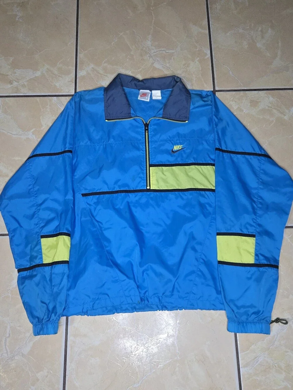 Vintahe Nike Blue Windbreaker with Lime Accents